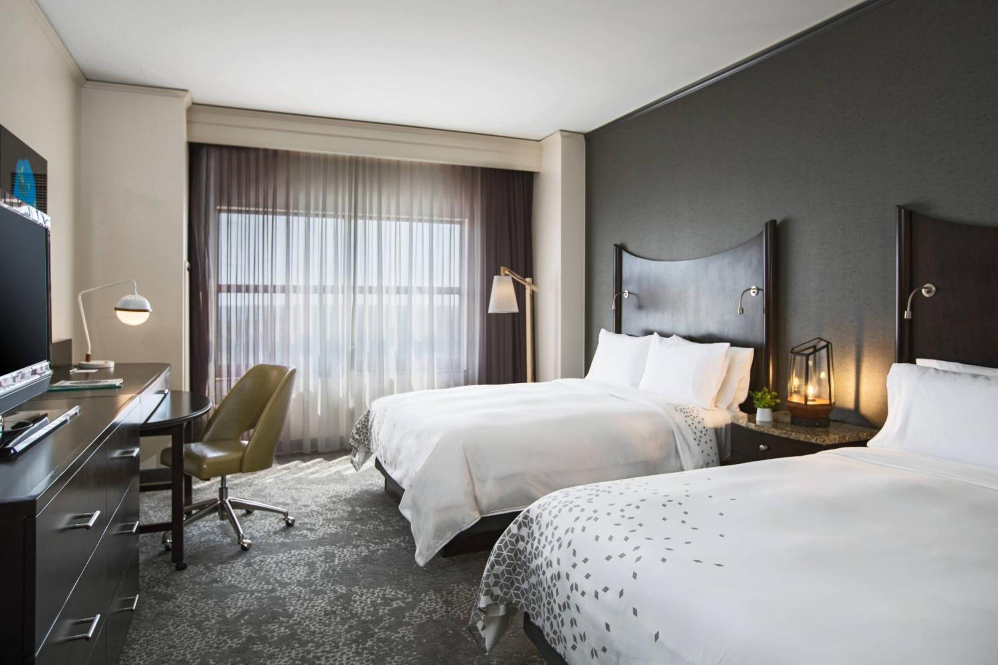 Renaissance Raleigh North Hills Hotel מראה חיצוני תמונה